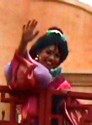 Mulan greets the crowd.